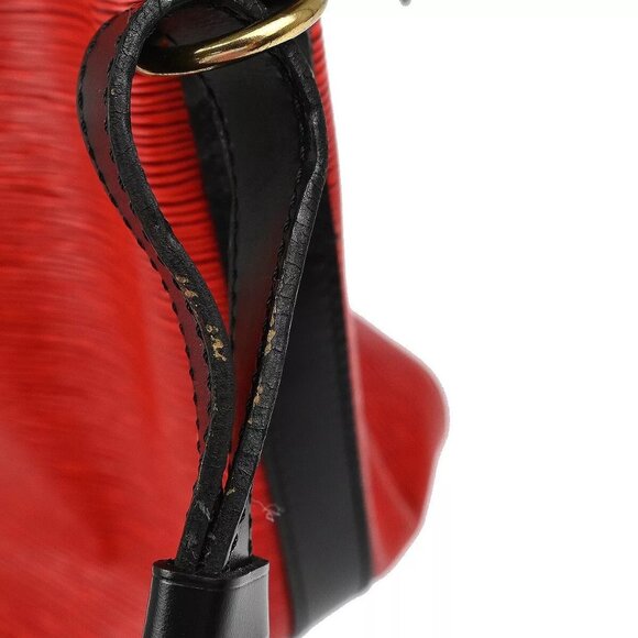 Louis Vuitton Epi Petit Noe Shoulder Bag in bicolor red and black - M44172 - Picture 15 of 16